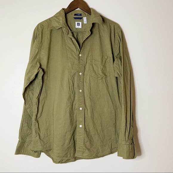 GAP Other - GAP Men’s Casual Classic Button Down Cotton Shirt Size Large Green Lightweight